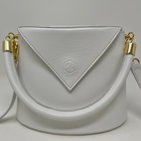 Nina Hauzer The Bianca Bucket White Bag - Picture 4 of 5